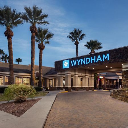Wyndham Tucson Airport Hotel & Conference Center Экстерьер фото