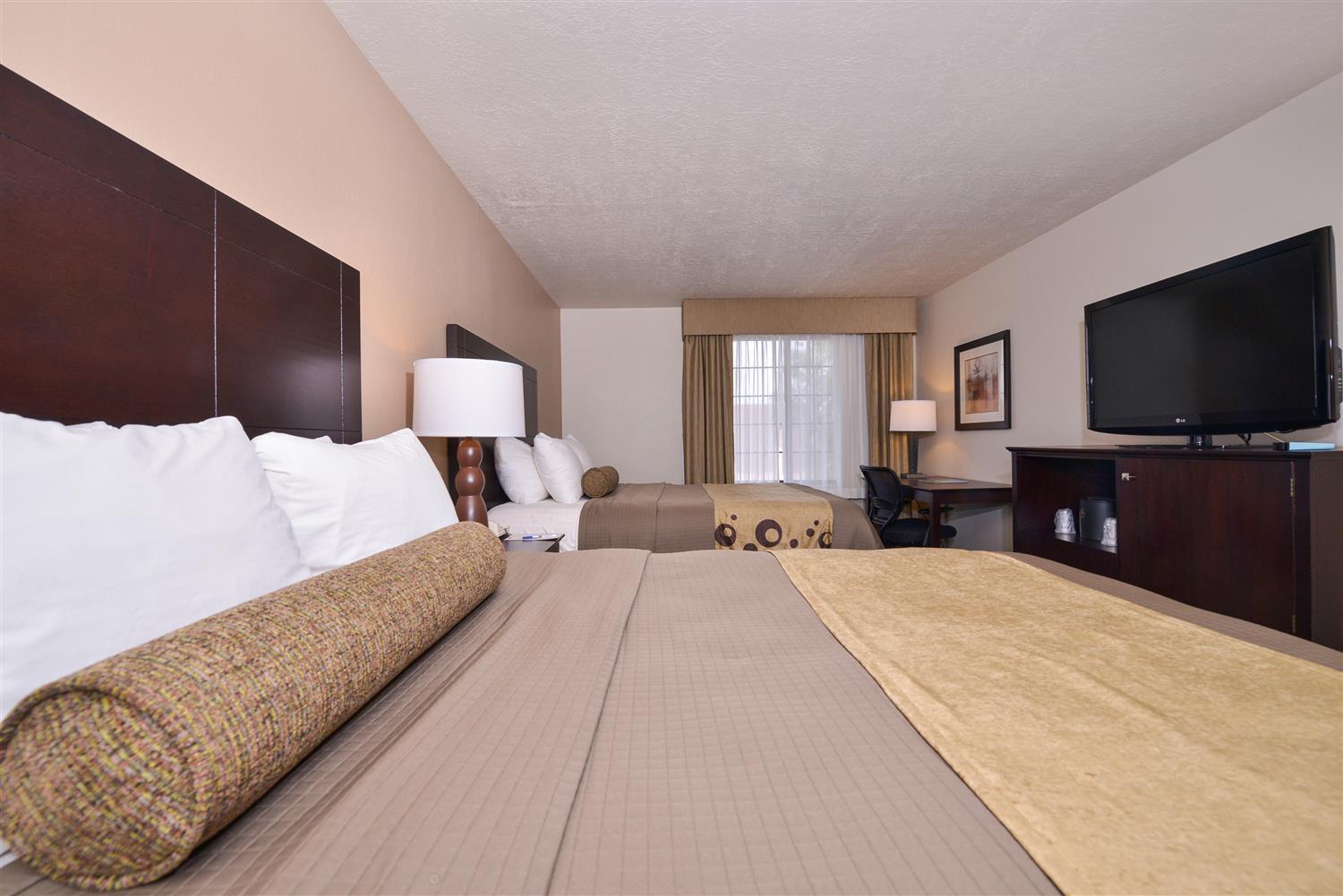 Wyndham Tucson Airport Hotel & Conference Center Экстерьер фото