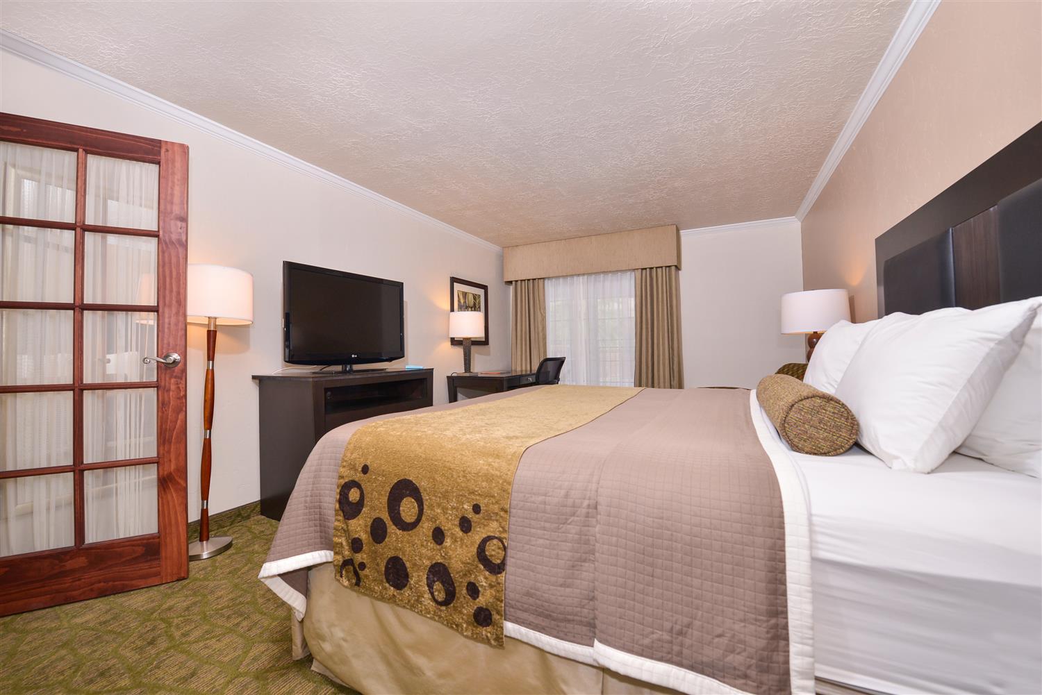 Wyndham Tucson Airport Hotel & Conference Center Экстерьер фото